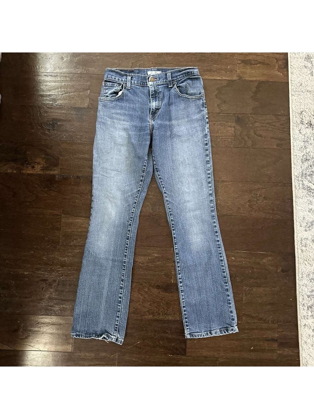 LEVIS-Vintage 550 bootcut jeans, size 6-EUC - Picture 4 of 14